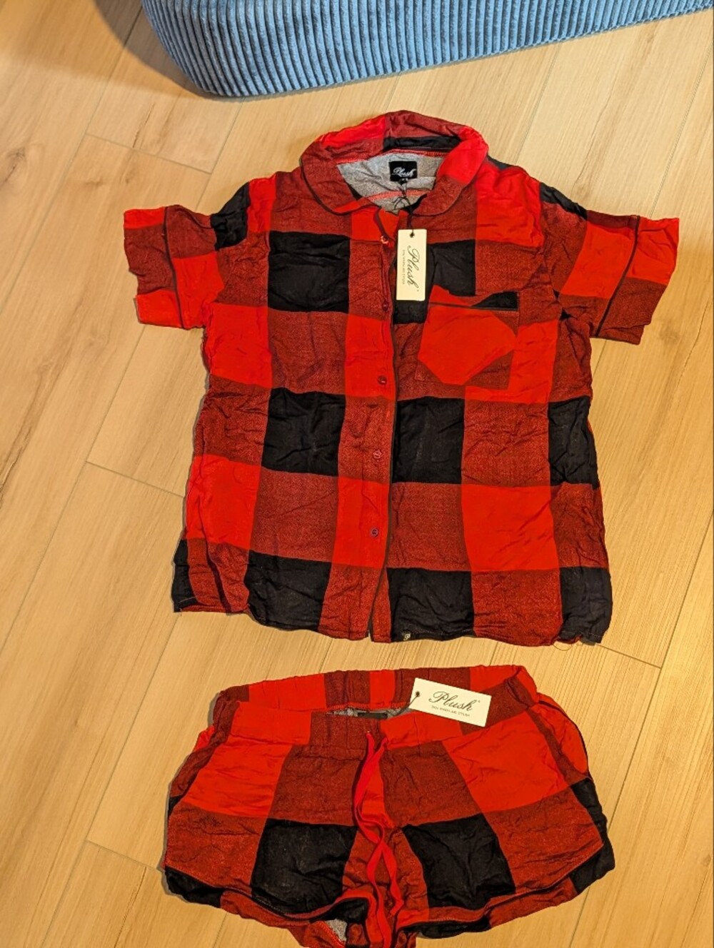 Plush Apparel Red And Black Plaid Pajama Set Size S NWT